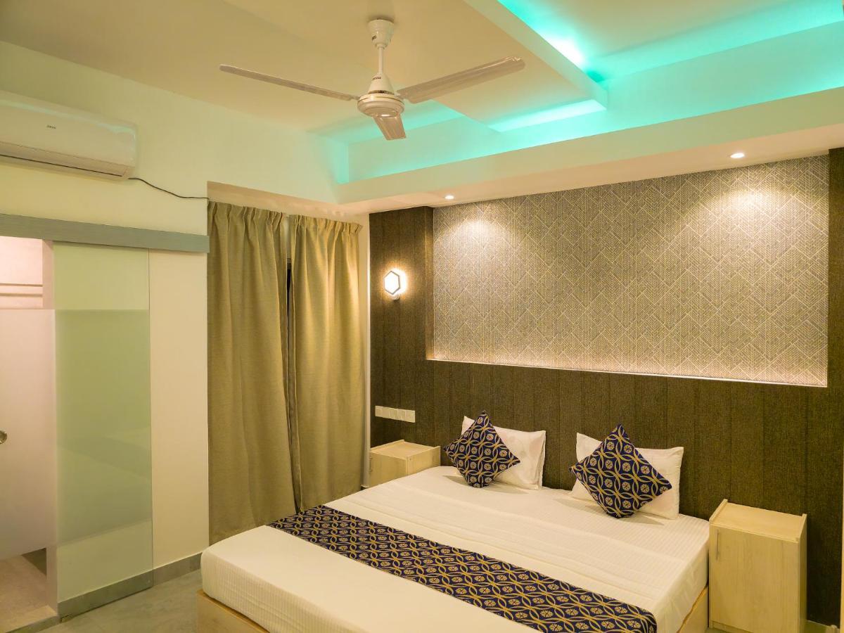 Arora View Hotel Maafushi Exterior foto